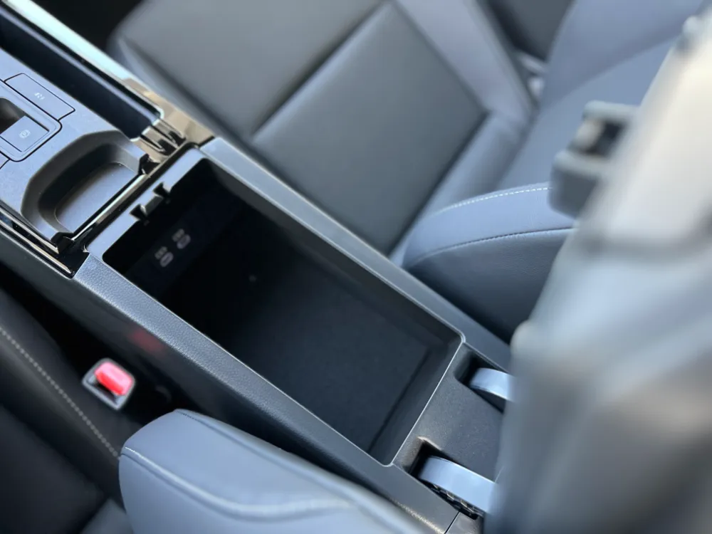 2023 toyota prius hybrid xle black 14